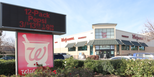 852 E Manning Ave, Reedley, CA (Former Walgreens) – SALE PENDING